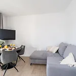 Olive Family House * Mlini