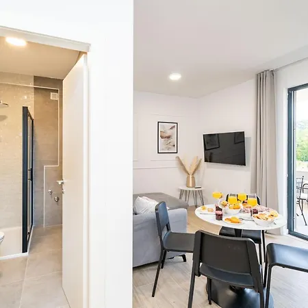 Olive Family House * Mlini