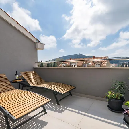 Olive Family House *